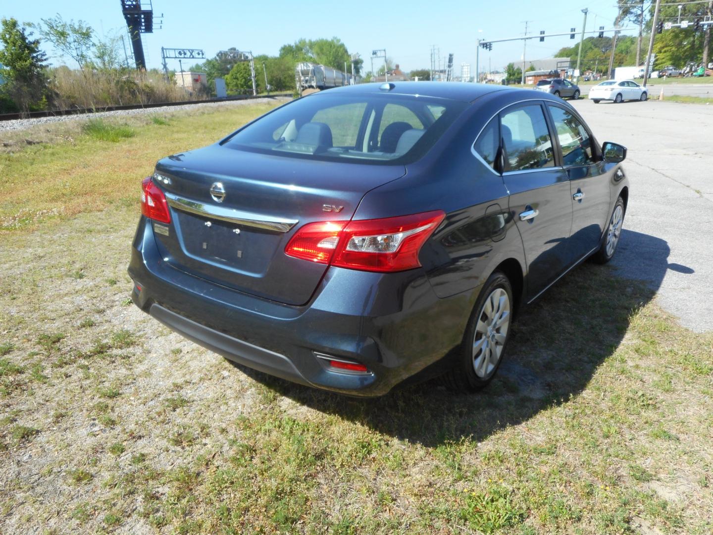 2016 Blue Nissan Sentra FE+ S (3N1AB7AP6GL) with an 1.8L L4 SFI DOHC 16V engine, CVT transmission, located at 2553 Airline Blvd, Portsmouth, VA, 23701, (757) 488-8331, 36.813889, -76.357597 - ***VEHICLE TERMS*** Down Payment: $999 Weekly Payment: $95 APR: 23.9% Repayment Terms: 42 Months *** CALL ELIZABETH SMITH - DIRECTOR OF MARKETING @ 757-488-8331 TO SCHEDULE YOUR APPOINTMENT TODAY AND GET PRE-APPROVED RIGHT OVER THE PHONE*** - Photo#5